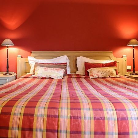 Le Domaine De Mombreux Hotel Lumbres Bagian luar foto