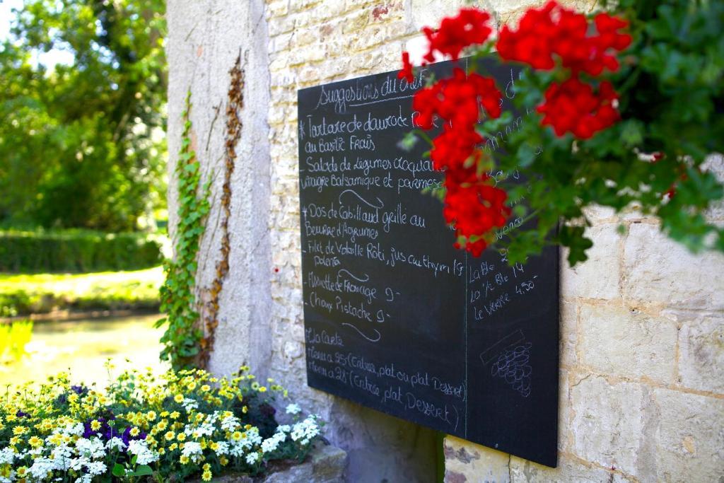 Le Domaine De Mombreux Hotel Lumbres Bagian luar foto