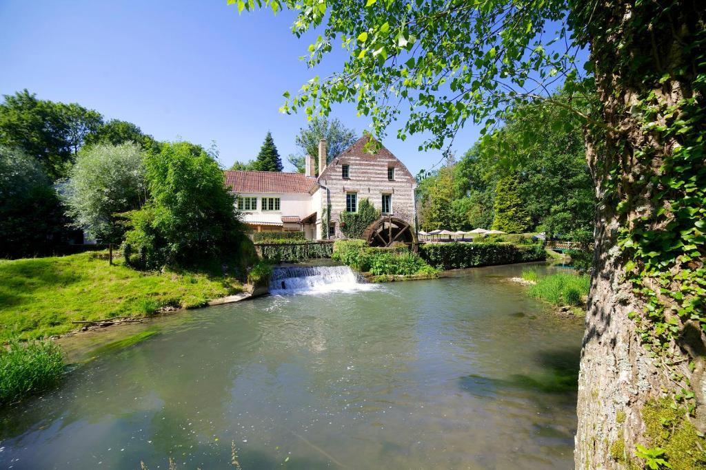Le Domaine De Mombreux Hotel Lumbres Bagian luar foto